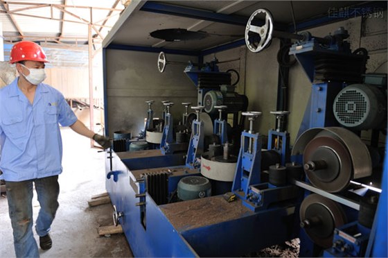 不銹鋼管拉絲加工 不銹鋼管拉絲加工