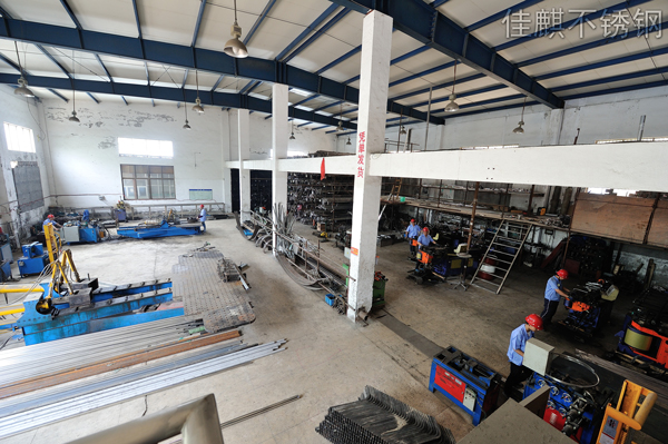 不銹鋼管加工車間 不銹鋼管加工車間