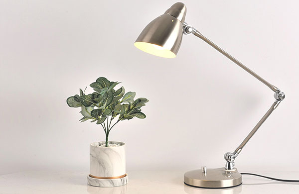 不銹鋼臺燈桿 不銹鋼臺燈桿